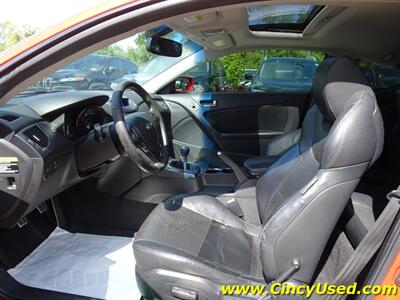 2011 Hyundai Genesis Coupe 3.8L Track   - Photo 10 - Cincinnati, OH 45255