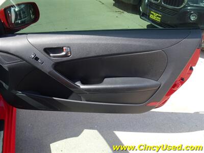 2011 Hyundai Genesis Coupe 3.8L Track   - Photo 24 - Cincinnati, OH 45255