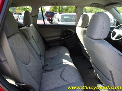 2012 Toyota RAV4 2.5L I4 4WD   - Photo 13 - Cincinnati, OH 45255