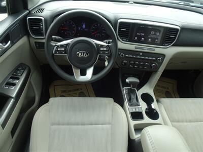 2020 Kia Sportage LX  2.4L I4 FWD - Photo 9 - Cincinnati, OH 45255