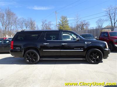 2012 Cadillac Escalade ESV Luxury   - Photo 5 - Cincinnati, OH 45255