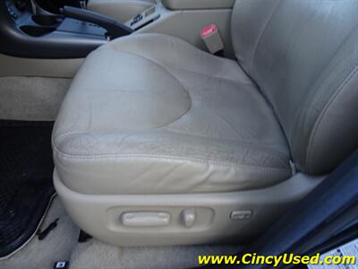 2009 Toyota RAV4 Limited   - Photo 30 - Cincinnati, OH 45255