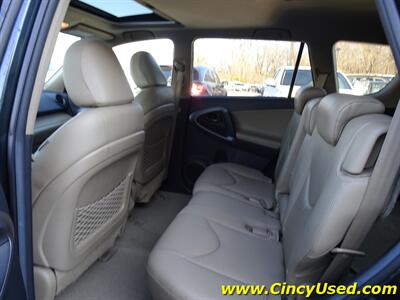 2009 Toyota RAV4 Limited   - Photo 14 - Cincinnati, OH 45255