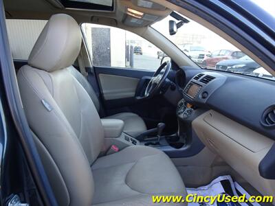 2009 Toyota RAV4 Limited   - Photo 17 - Cincinnati, OH 45255