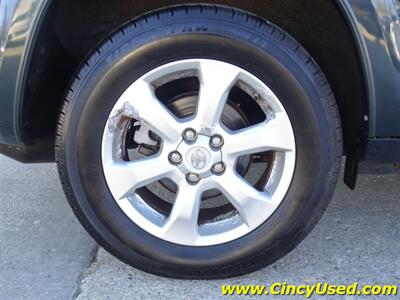 2009 Toyota RAV4 Limited   - Photo 32 - Cincinnati, OH 45255