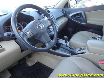 2009 Toyota RAV4 Limited   - Photo 13 - Cincinnati, OH 45255