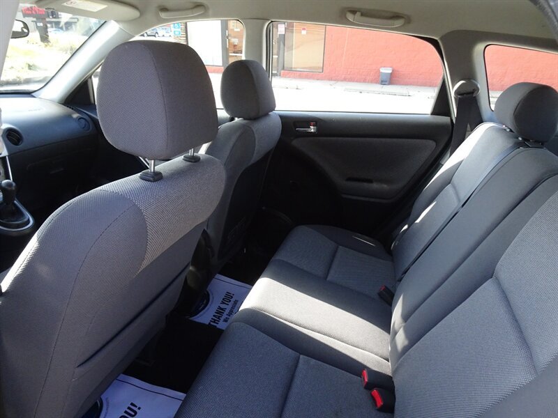 2003 Toyota Matrix XR - Photo 14 - Cincinnati, OH 45255