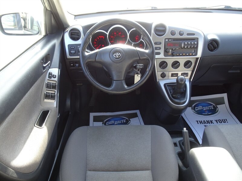 2003 Toyota Matrix XR - Photo 12 - Cincinnati, OH 45255
