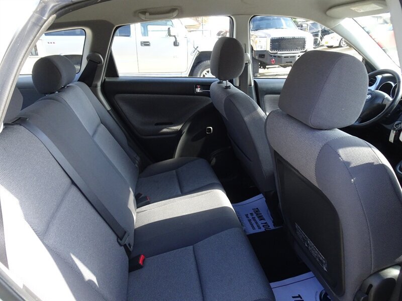 2003 Toyota Matrix XR - Photo 11 - Cincinnati, OH 45255