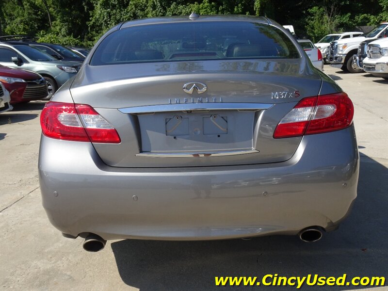 2013 INFINITI M37 x - Photo 8 - Cincinnati, OH 45255