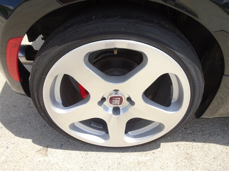 2015 FIAT 500 Abarth - Photo 92 - Cincinnati, OH 45255