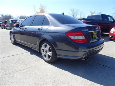 2010 Mercedes-Benz C 300 Sport 4MATIC  3.0L V6 AWD - Photo 8 - Cincinnati, OH 45255