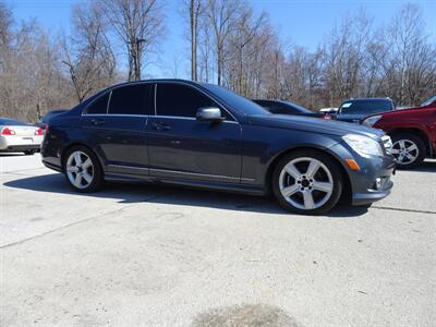 2010 Mercedes-Benz C 300 Sport 4MATIC  3.0L V6 AWD - Photo 5 - Cincinnati, OH 45255