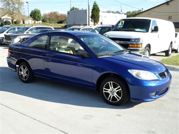 2005 Honda Civic VP   - Photo 1 - Cincinnati, OH 45255