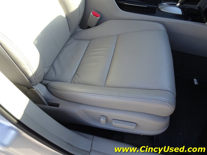 2009 Honda Accord EX-L V6 w/Navi - Photo 26 - Cincinnati, OH 45255