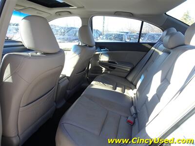 2009 Honda Accord EX-L V6 w/Navi - Photo 13 - Cincinnati, OH 45255