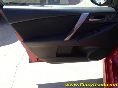 2011 Mazda MAZDA3 s Sport - Photo 23 - Cincinnati, OH 45255
