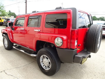 2008 Hummer H3   - Photo 11 - Cincinnati, OH 45255