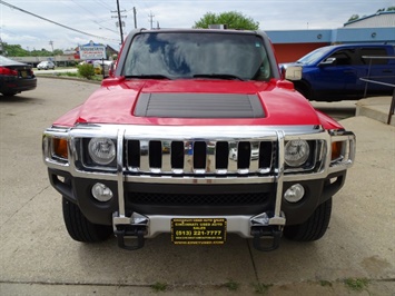 2008 Hummer H3   - Photo 2 - Cincinnati, OH 45255