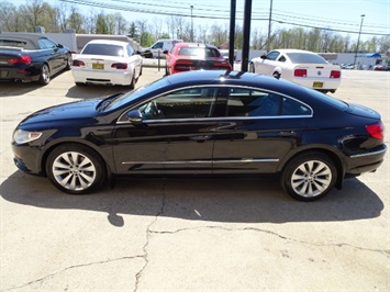 2012 Volkswagen CC Sport PZEV   - Photo 10 - Cincinnati, OH 45255