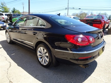 2012 Volkswagen CC Sport PZEV   - Photo 11 - Cincinnati, OH 45255