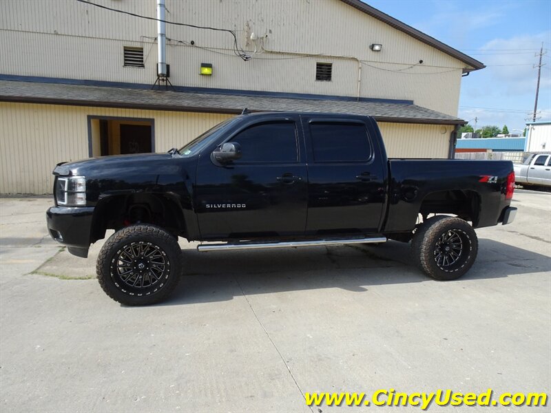2011 Chevrolet Silverado 1500 LTZ - Photo 9 - Cincinnati, OH 45255