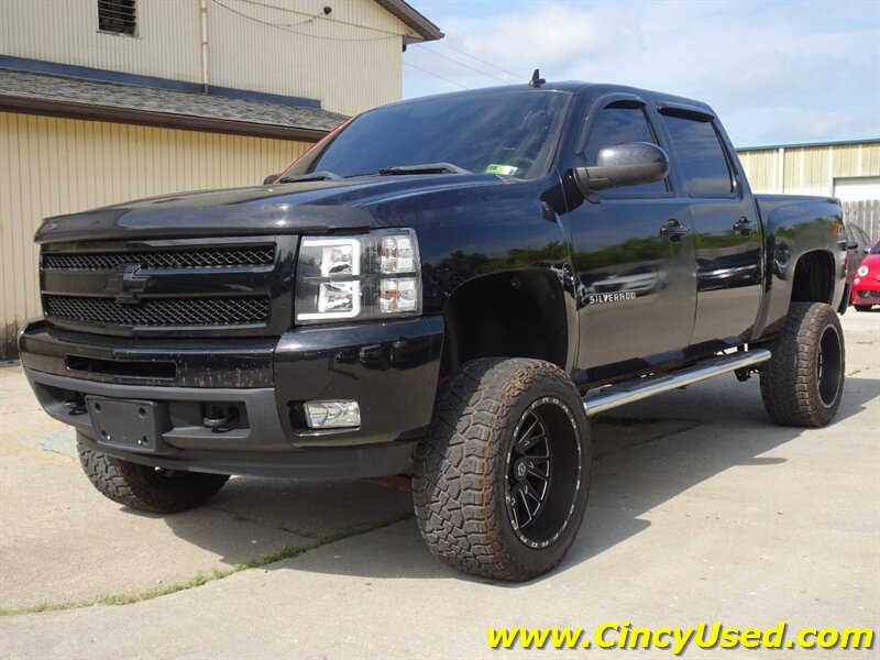 2011 Chevrolet Silverado 1500 LTZ - Photo 3 - Cincinnati, OH 45255