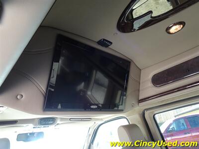 2012 GMC Savana 1500 YF7 Upfitter Explorer Limited SE Conversion  5.3L V8 RWD - Photo 28 - Cincinnati, OH 45255