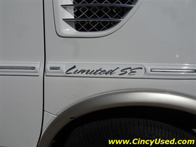 2012 GMC Savana 1500 YF7 Upfitter Explorer Limited SE Conversion  5.3L V8 RWD - Photo 12 - Cincinnati, OH 45255