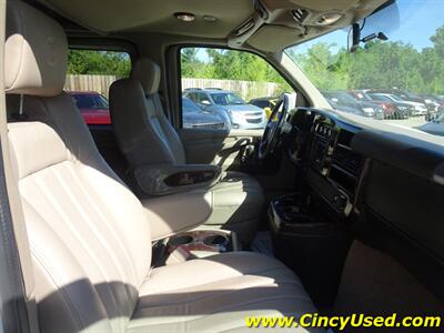 2012 GMC Savana 1500 YF7 Upfitter Explorer Limited SE Conversion  5.3L V8 RWD - Photo 22 - Cincinnati, OH 45255