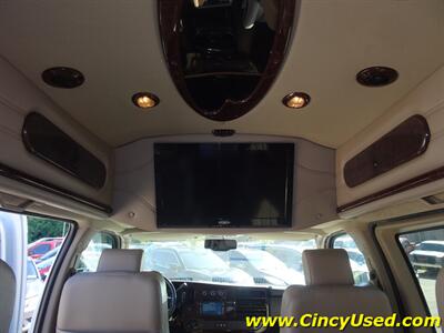 2012 GMC Savana 1500 YF7 Upfitter Explorer Limited SE Conversion  5.3L V8 RWD - Photo 19 - Cincinnati, OH 45255