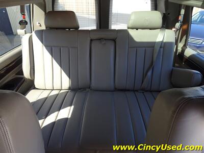 2012 GMC Savana 1500 YF7 Upfitter Explorer Limited SE Conversion  5.3L V8 RWD - Photo 17 - Cincinnati, OH 45255