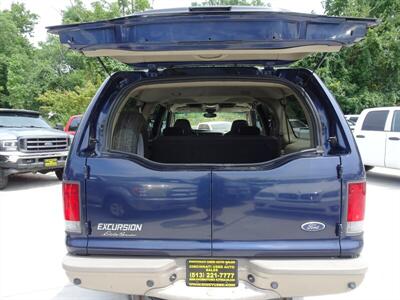 2005 Ford Excursion Eddie Bauer  5.4L V8 RWD - Photo 19 - Cincinnati, OH 45255