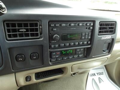 2005 Ford Excursion Eddie Bauer  5.4L V8 RWD - Photo 71 - Cincinnati, OH 45255