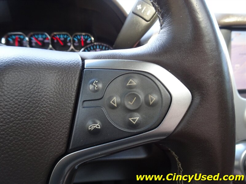 2015 Chevrolet Suburban LTZ - Photo 27 - Cincinnati, OH 45255
