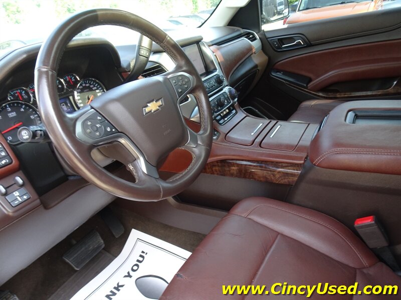 2015 Chevrolet Suburban LTZ - Photo 11 - Cincinnati, OH 45255