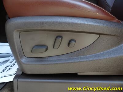 2015 Chevrolet Suburban LTZ - Photo 32 - Cincinnati, OH 45255