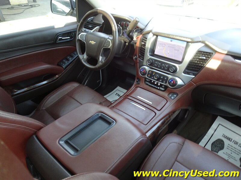2015 Chevrolet Suburban LTZ - Photo 18 - Cincinnati, OH 45255