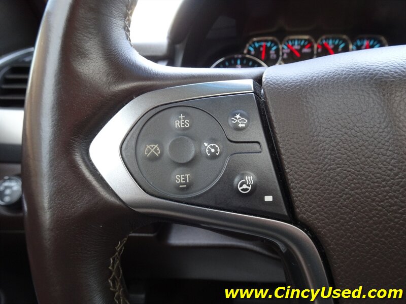 2015 Chevrolet Suburban LTZ - Photo 26 - Cincinnati, OH 45255