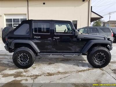 2009 Jeep Wrangler Unlimited X   - Photo 21 - Cincinnati, OH 45255