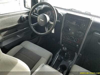 2009 Jeep Wrangler Unlimited X   - Photo 26 - Cincinnati, OH 45255