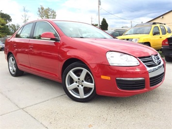 2010 Volkswagen Jetta TDI   - Photo 10 - Cincinnati, OH 45255