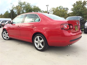 2010 Volkswagen Jetta TDI   - Photo 13 - Cincinnati, OH 45255