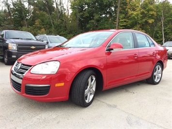 2010 Volkswagen Jetta TDI   - Photo 11 - Cincinnati, OH 45255