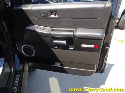 2005 Hummer H2 - Photo 29 - Cincinnati, OH 45255