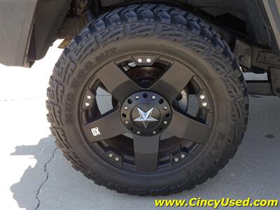 2005 Hummer H2 - Photo 32 - Cincinnati, OH 45255