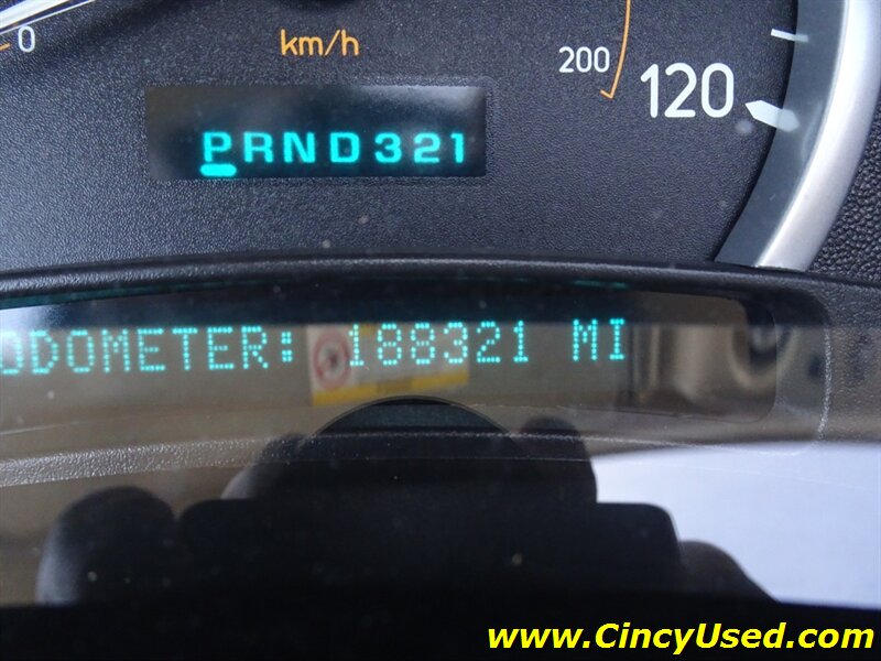 2005 Hummer H2 - Photo 22 - Cincinnati, OH 45255