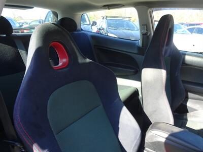 2004 Honda Civic Si Manual  2.0L I4 FWD - Photo 15 - Cincinnati, OH 45255
