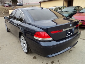 2002 BMW 745i   - Photo 4 - Cincinnati, OH 45255