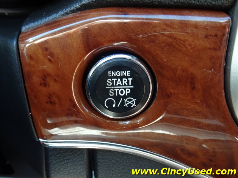 2011 Jeep Grand Cherokee Limited - Photo 29 - Cincinnati, OH 45255